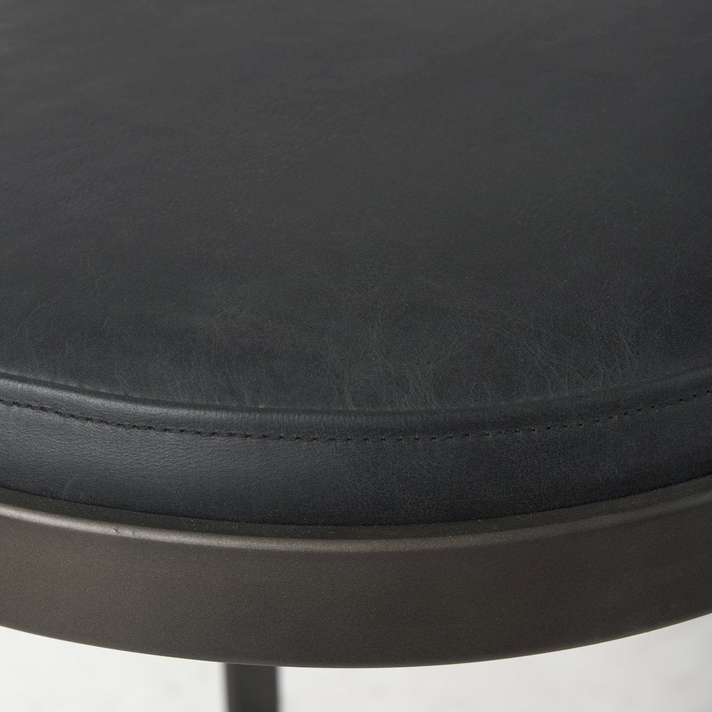 17L X 18W X 31H Black Leather Metal Frame Bar Stool