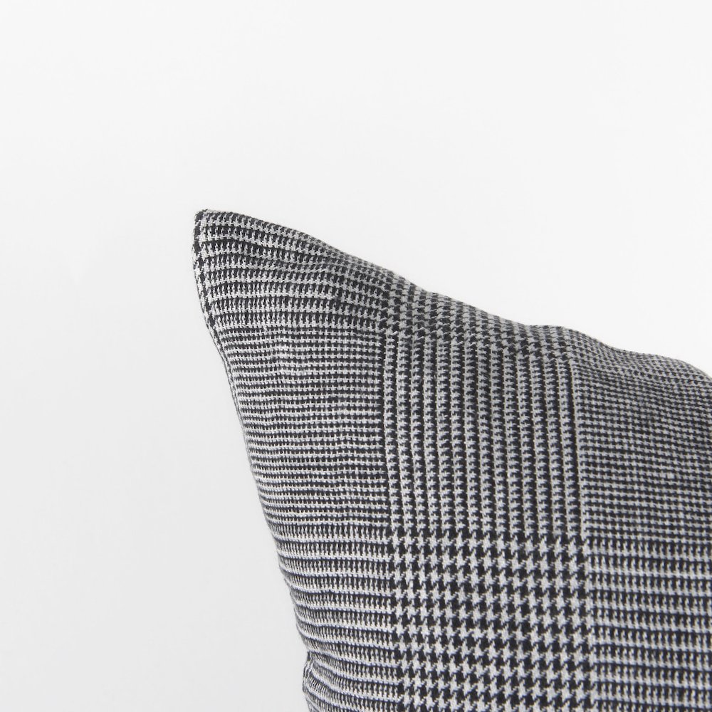 20 X 20 Black And White Fabric Decorative Pillow Cover