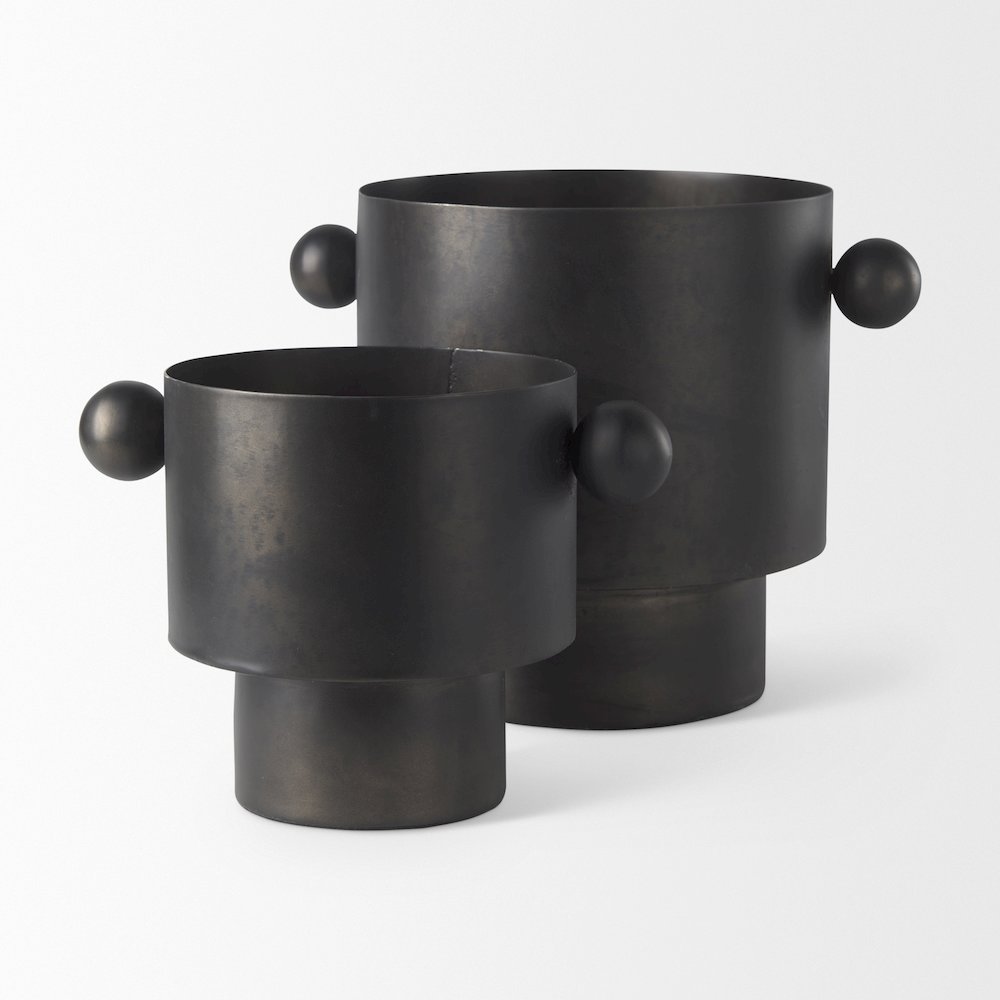 Juno 8.5H Large Black Iron Vase