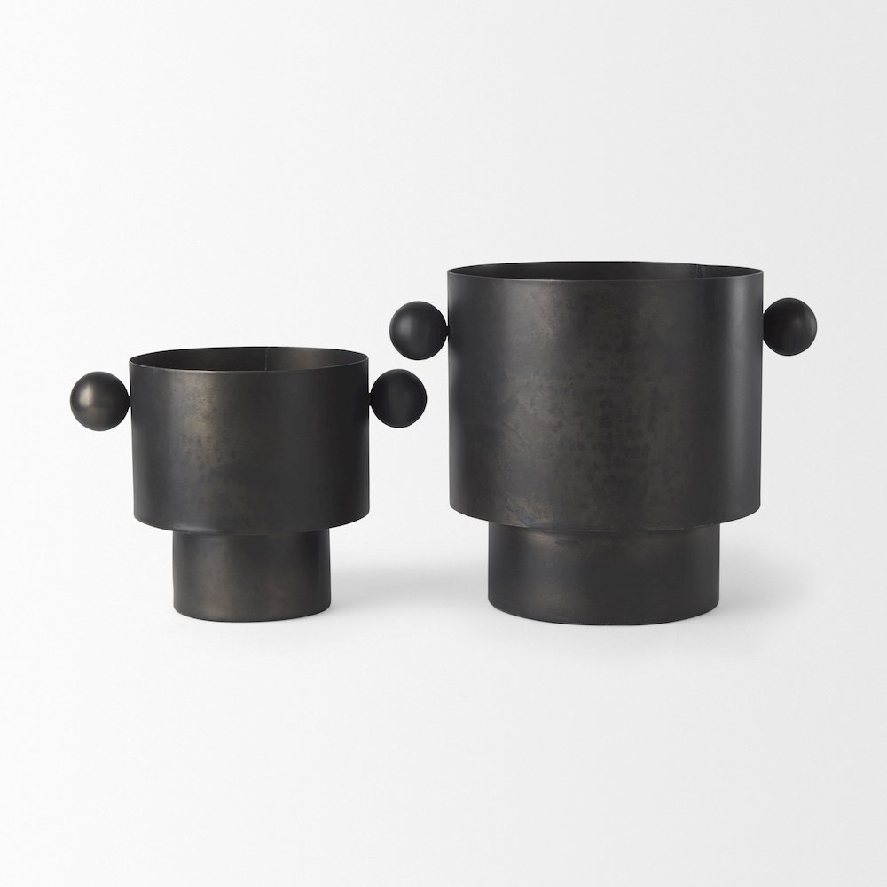 Juno 8.5H Large Black Iron Vase