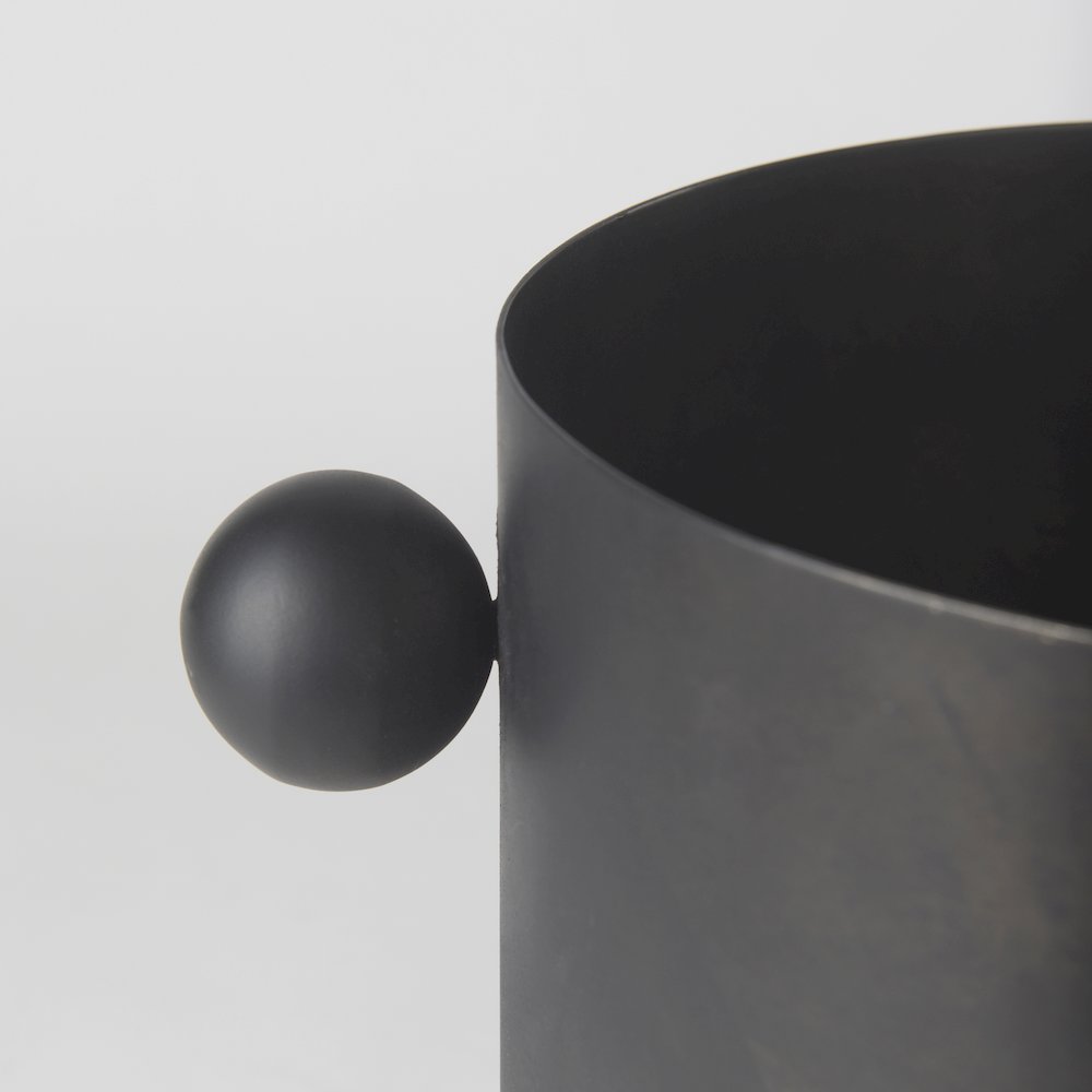 Juno 8.5H Large Black Iron Vase
