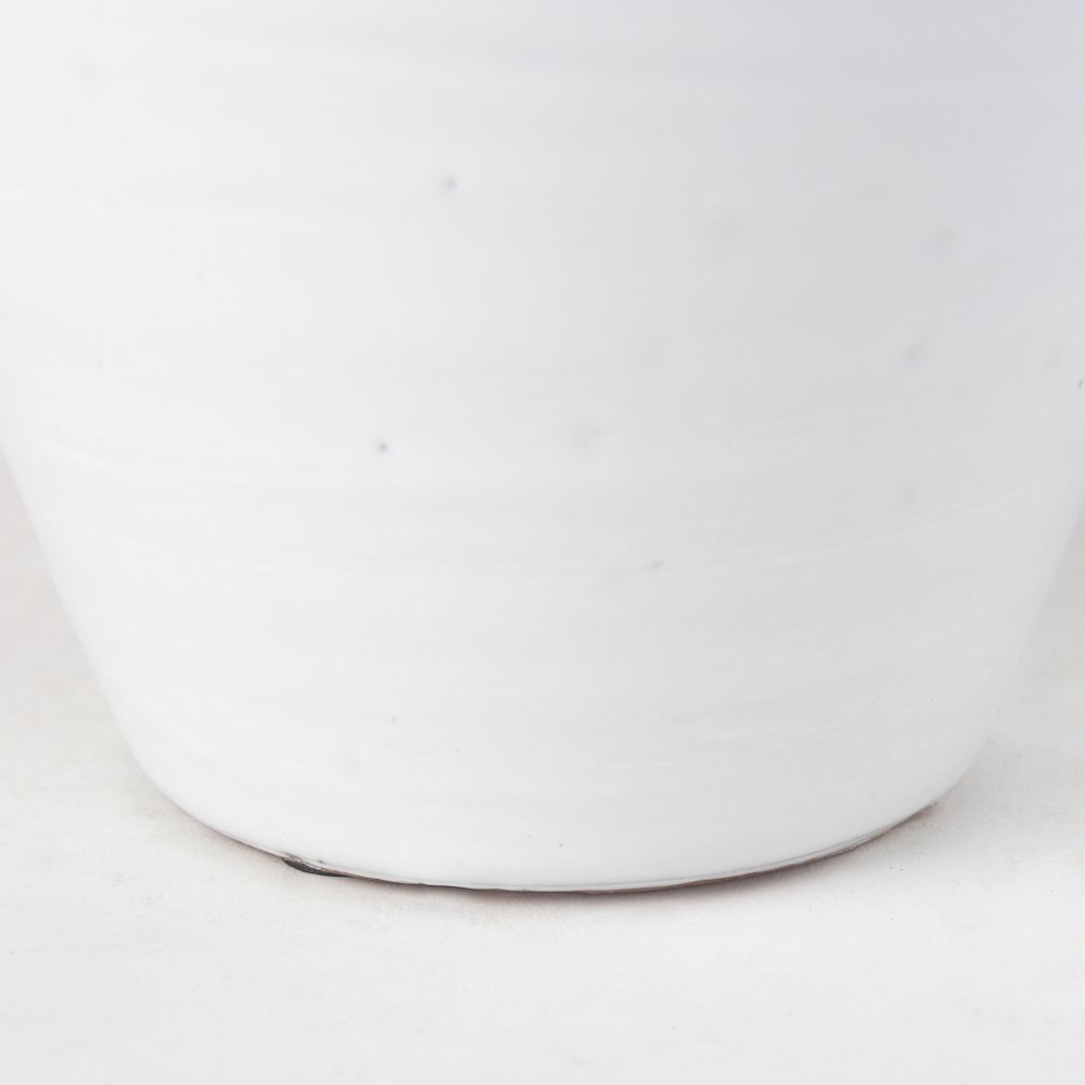 Basin Medium Off-White Glazed Vase