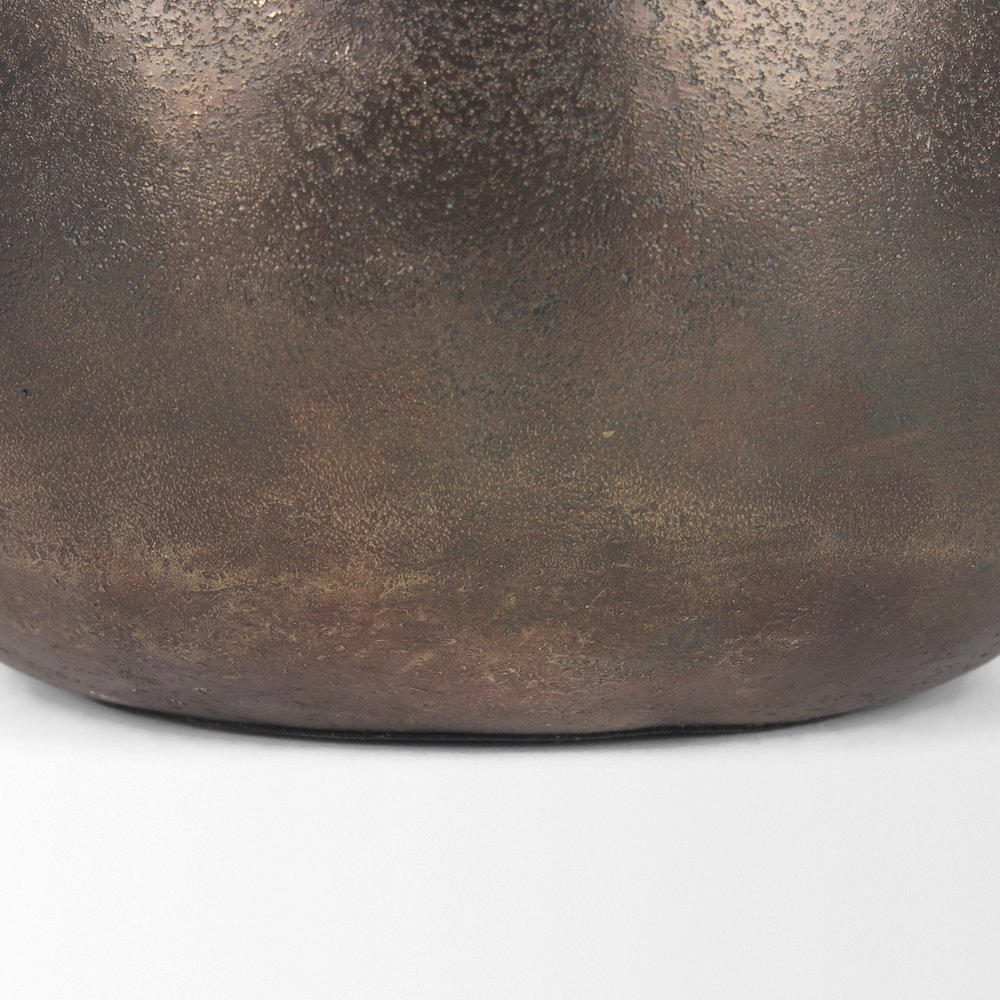 Quade Small Gold Metal Planter