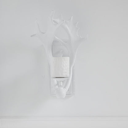 Rockland 8x19.5 White Resin Antlers Wall Sconce