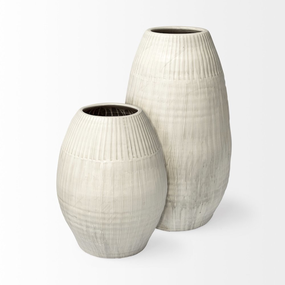 Reyan Small Pearl White Ceramic Striped Vase