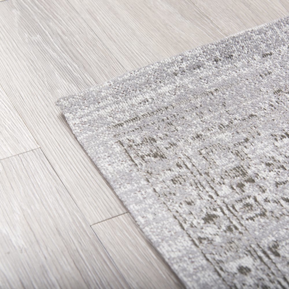 Kaiya 5 x 8 Rug