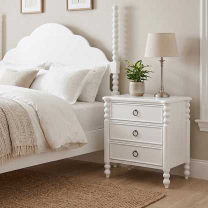 Avellune 5pc Bedroom Set: King Bed, Dresser, Mirror, 2 Nightstands, White