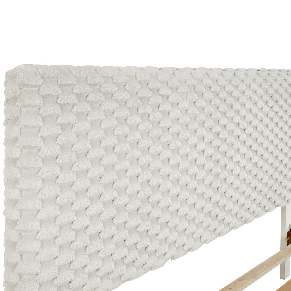 Findlay Plush 3D Upholstered Platform Bed in White Dove, Twin