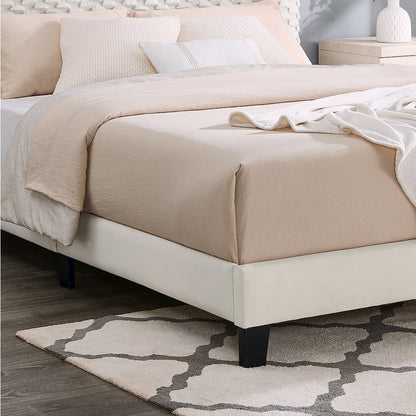 Findlay 3Pc Bedroom Set, Plush 3D Upholstered Bed with 2 Nightstands, Queen