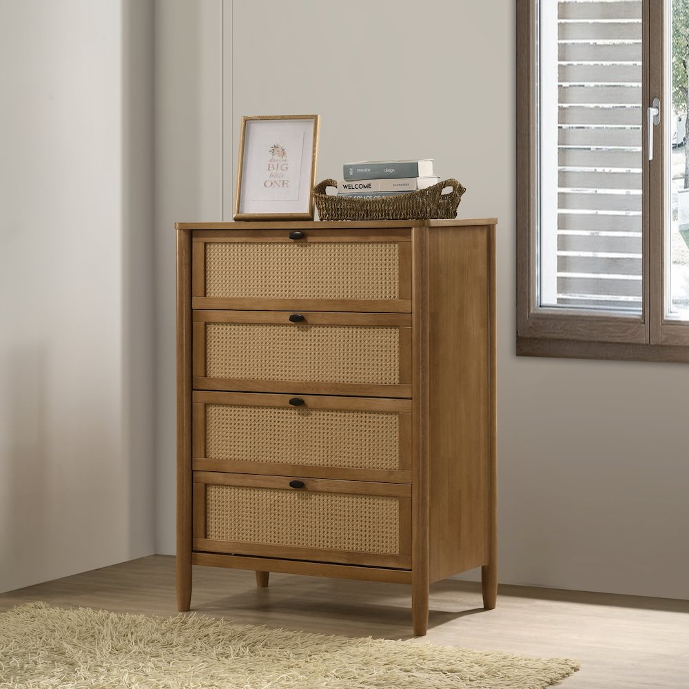Vichy 5-Pc Bedroom Set with Queen Bed, Dresser, Mirror, Nightstand, Chest