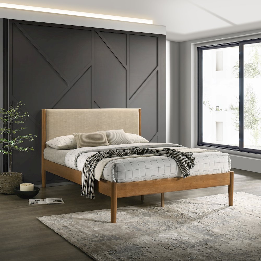 Vichy 5-Pc Bedroom Set with Queen Bed, Dresser, Mirror, Nightstand, Chest