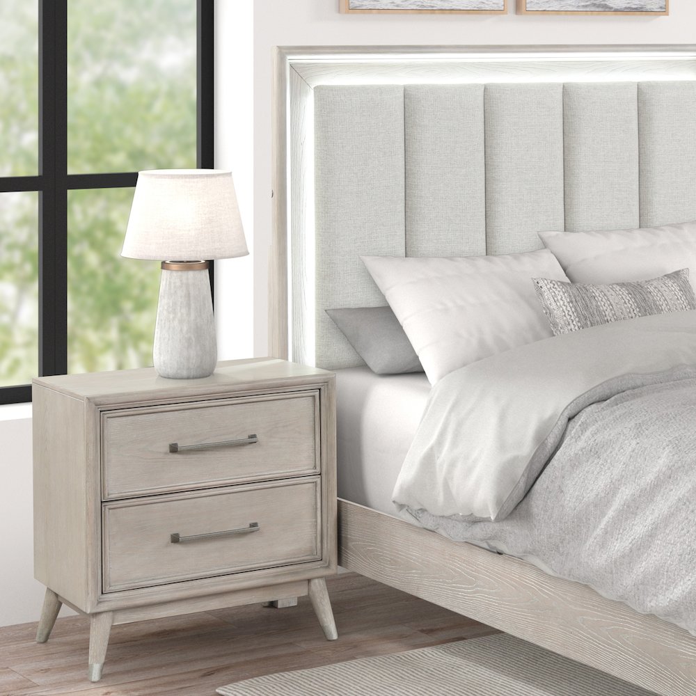 Seluna 5-Piece Bedroom Set with Touch LED Lighting, Gray Oak Finish, Queen