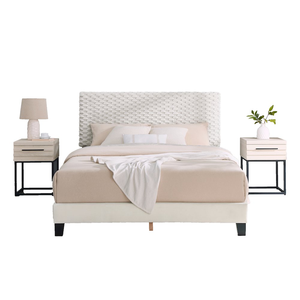 Findlay 3Pc Bedroom Set, Plush 3D Upholstered Bed with 2 Nightstands, Queen
