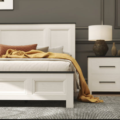 Realynn 5-Piece Queen Wood Bedroom Set, Off-White Finish