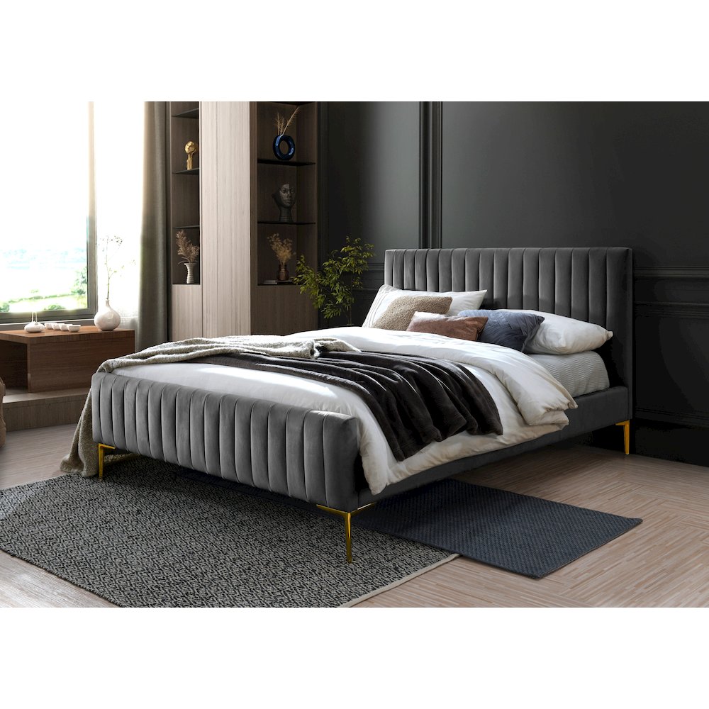 Julia Wood and Fabric Upholstered Queen Platform Bed in Charcoal
