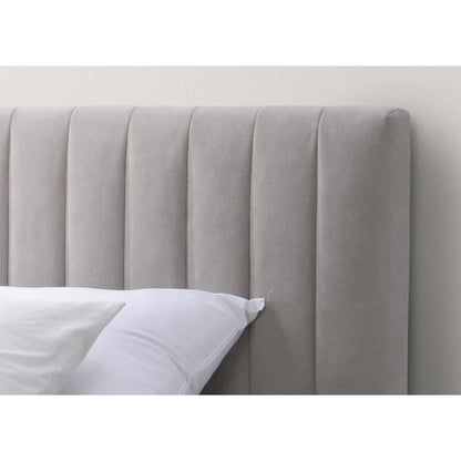 Spencer Upholstered Mid-Century Fabric King Platform Bed in Gray