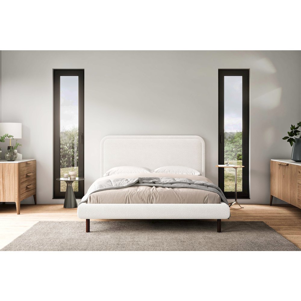 Beverly Upholstered Platform Queen Bed in White Boucle Fabric