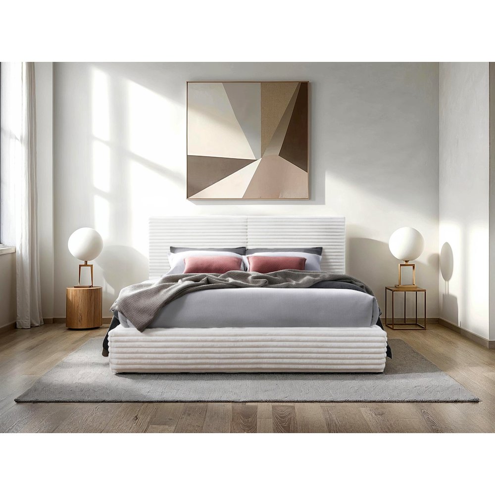 Lucia Fabric Upholstered Platform Queen Bed in White