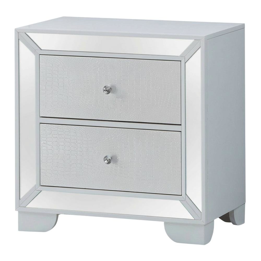 White Bedroom Nightstand with Dovetailed Drawers and Contemporary Style
