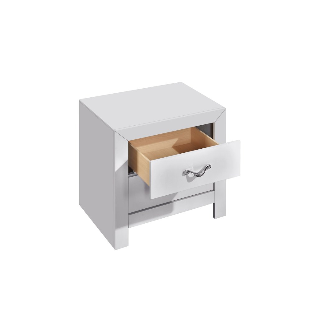 Glory Furniture Moreland Nightstand, Sparkling White