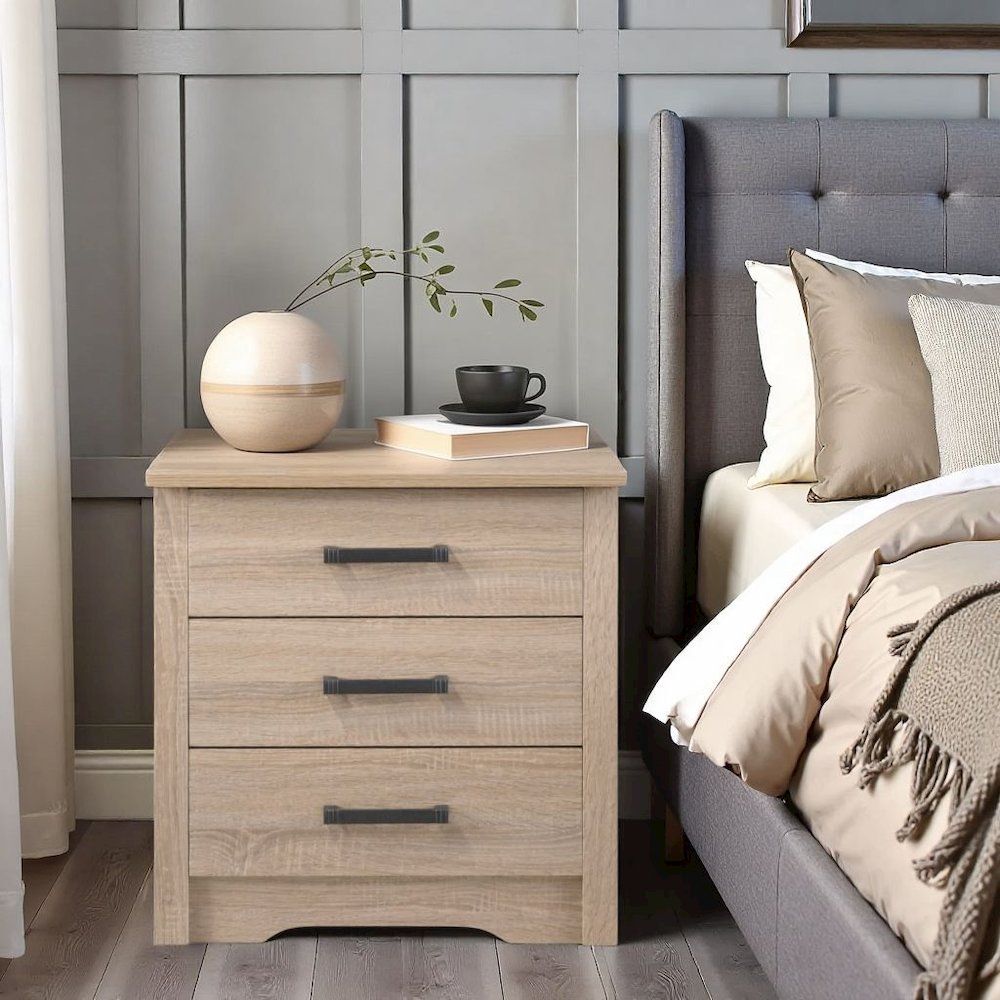 3 Drawer Nightstand in Brown Finish, Wooden Bedside Table with Drawers