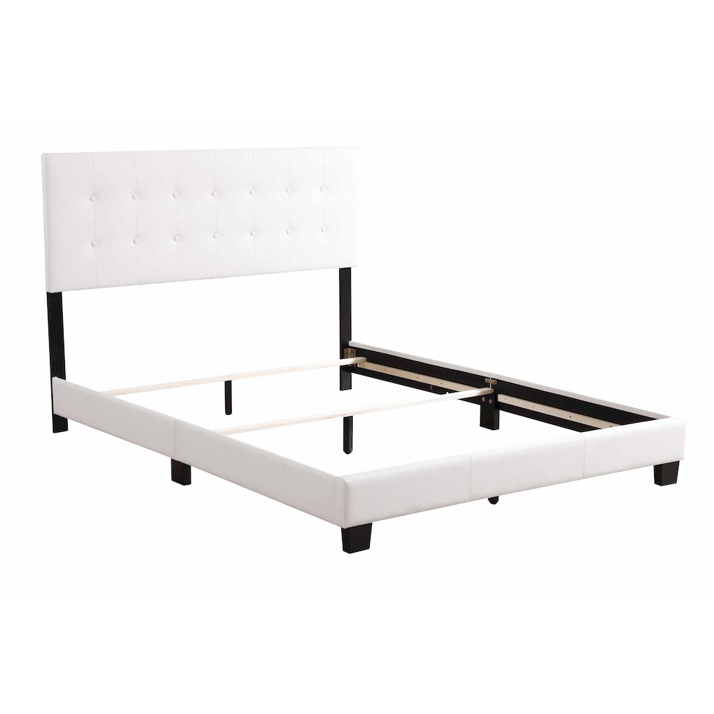 Glory Furniture Caldwell Queen Bed in White Color