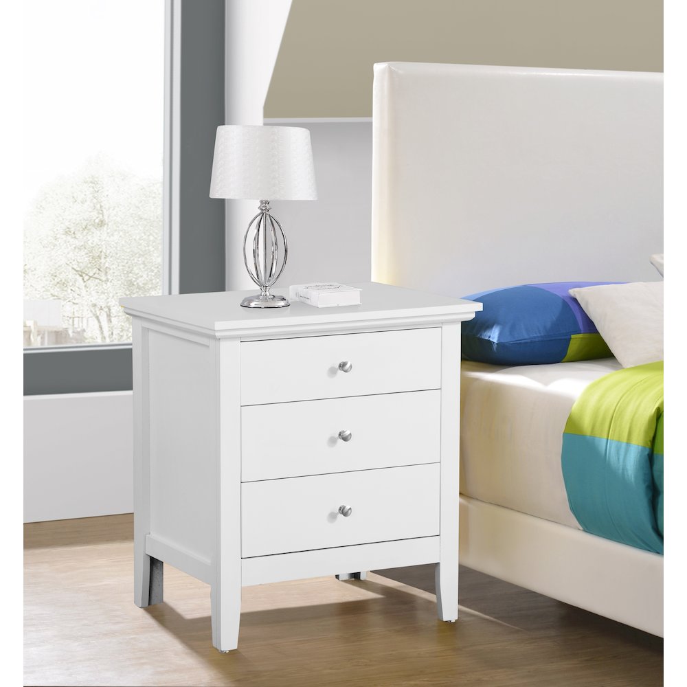 Glory Furniture Hammond   3 Drawer Nightstand, White
