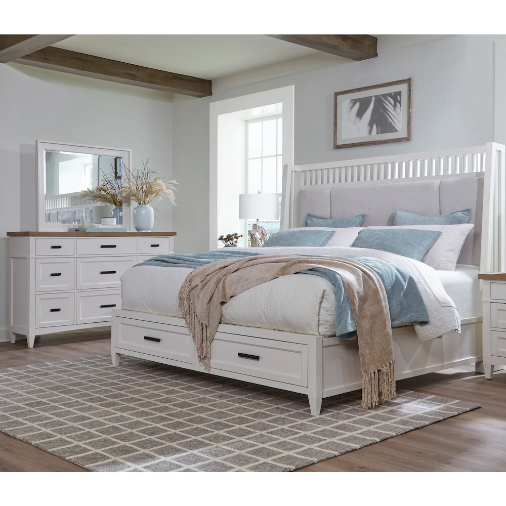 Modern Bedroom King Shelter Bed with Dresser and Mirror