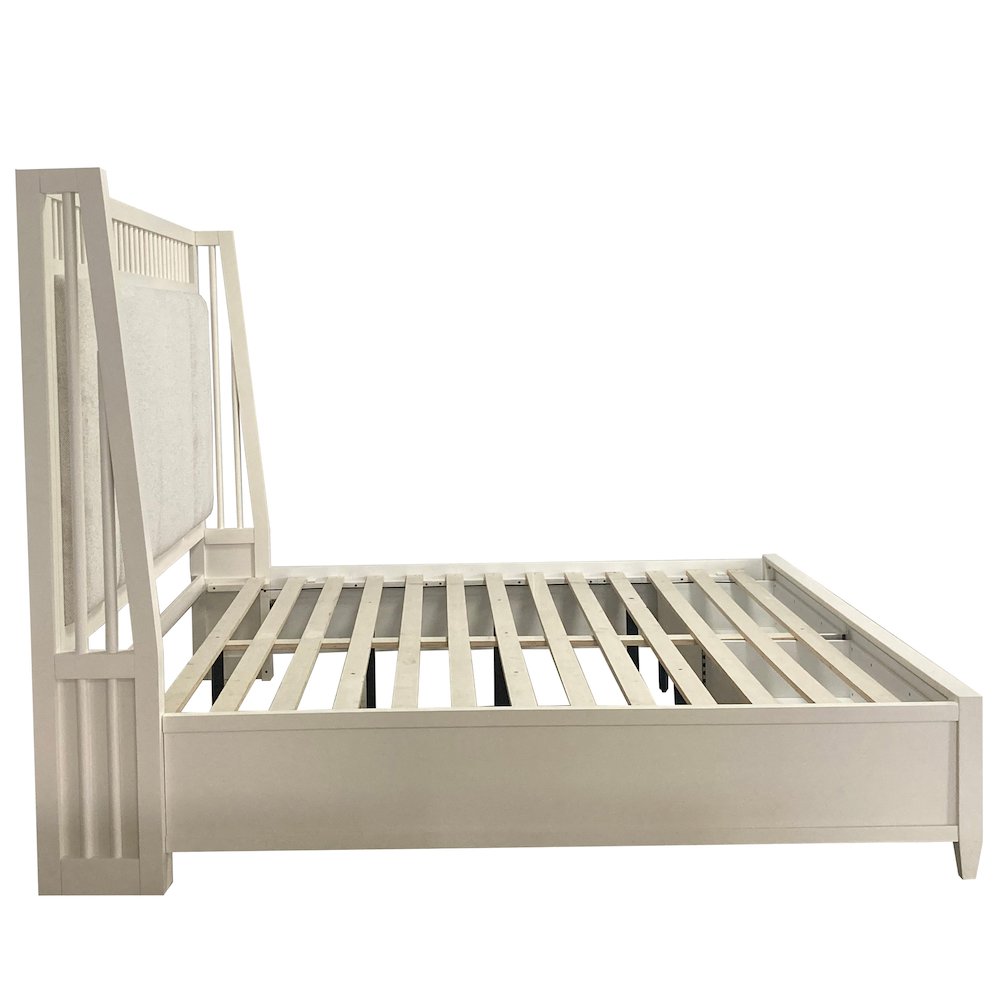Modern Bedroom Queen Shelter Bed