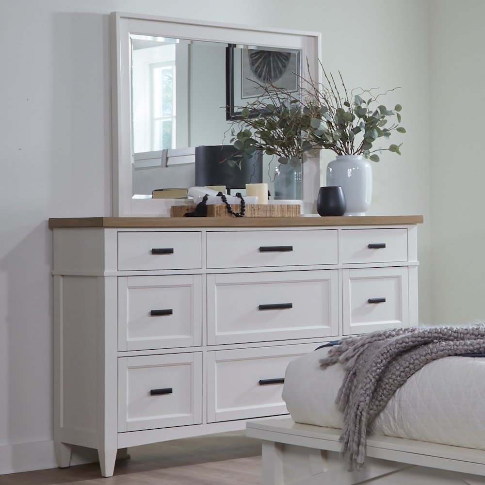 Modern Bedroom 9 Drawer Dresser and Mirror