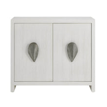 Shoreline Chest