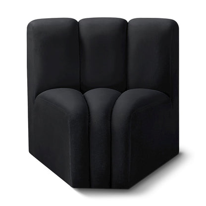 Arc Black Velvet Curved Corner