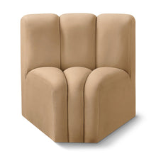 Arc Camel Velvet Curved Corner