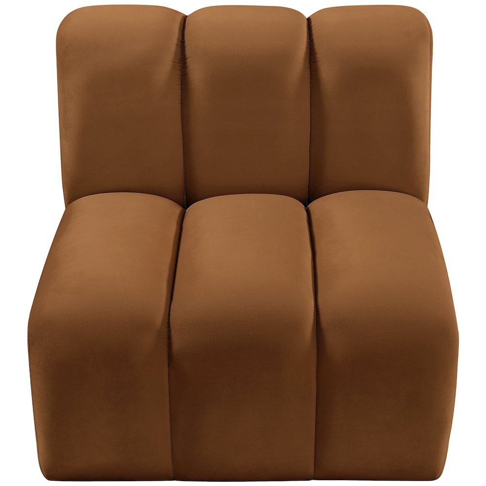 Arc Saddle Velvet Straight Chair