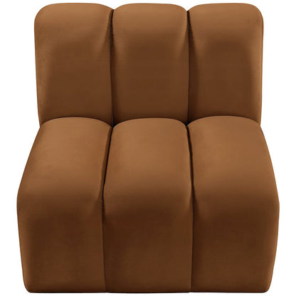 Arc Saddle Velvet Straight Chair