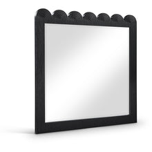 Scallop Black Mirror