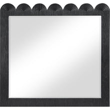 Scallop Black Mirror
