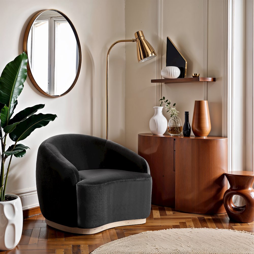 Gustavo Black Velvet Upholstered Chair