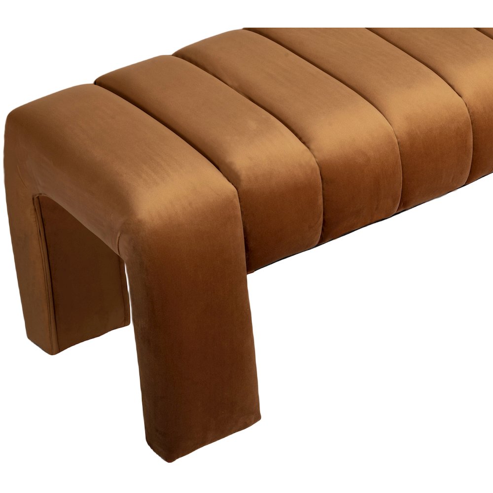 Andaz Saddle Bench