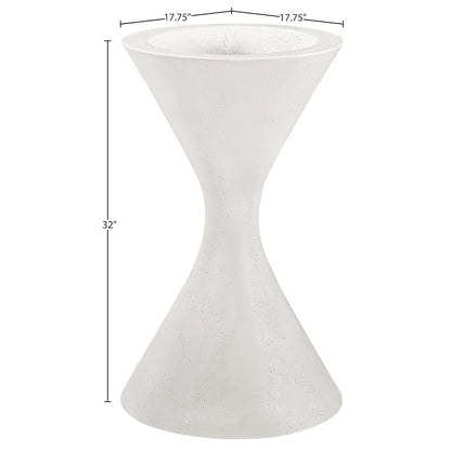 Vessa Cream Indoor / Outdoor Concrete Planter
