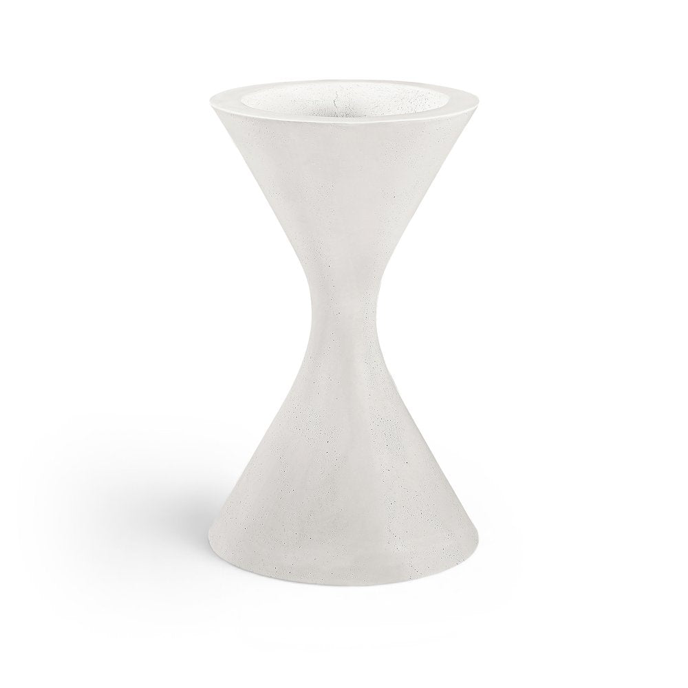 Vessa Cream Indoor / Outdoor Concrete Planter