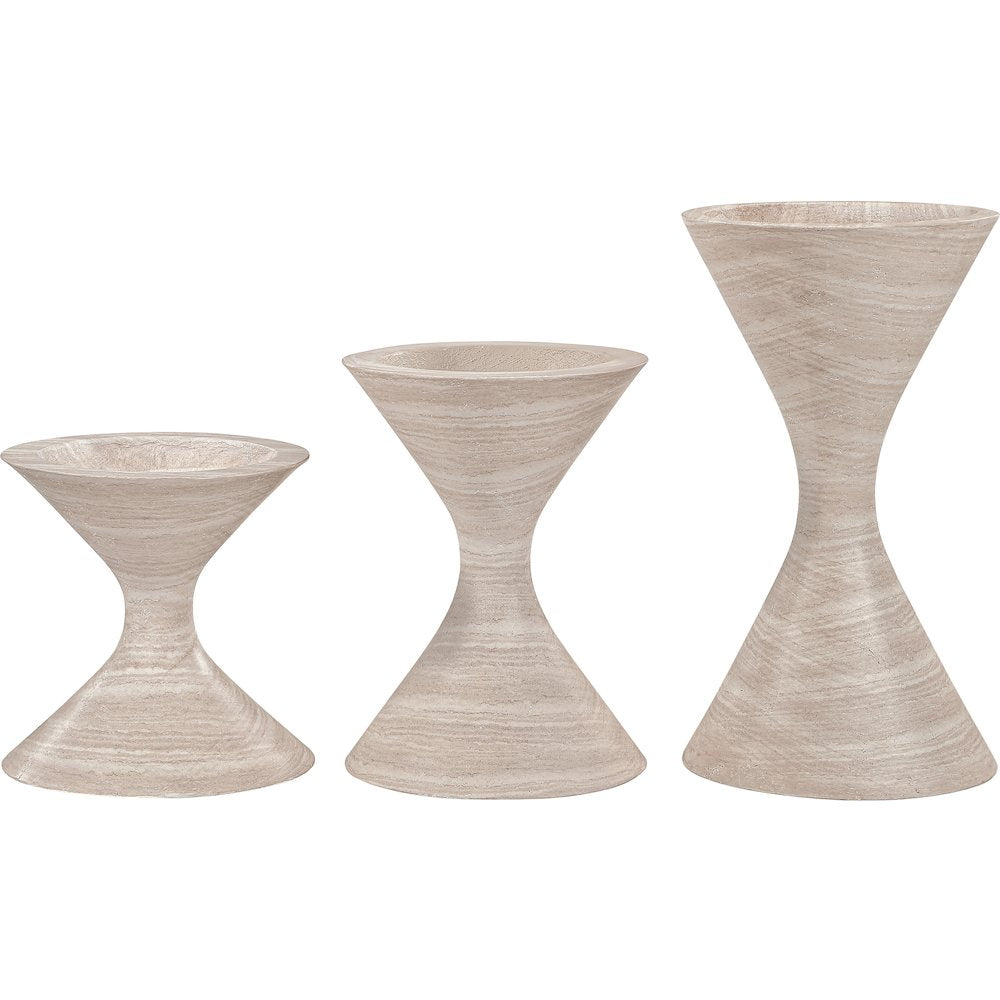 Vessa Travertine Indoor / Outdoor Concrete Planter