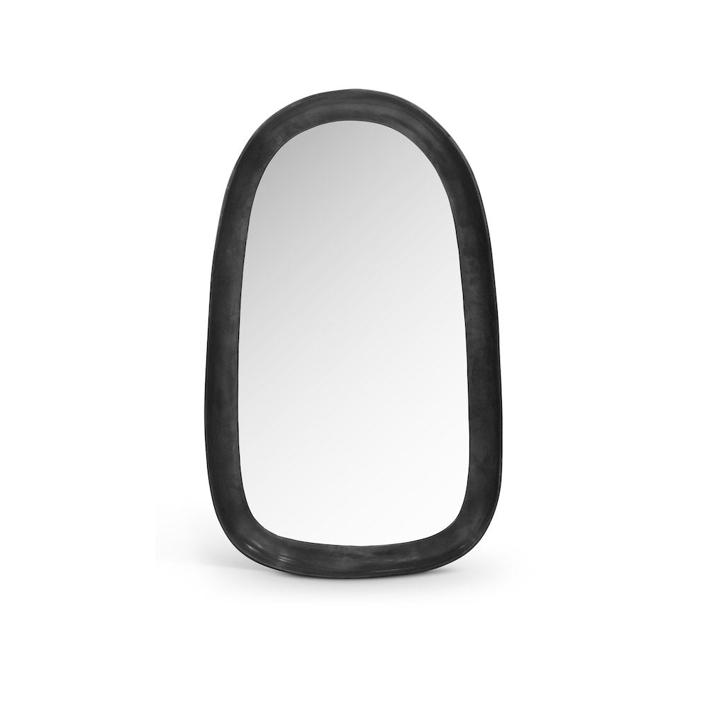 Auberge Black Mirror