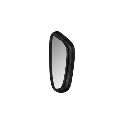 Auberge Black Mirror