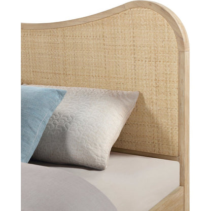 Windsor Natural Rubberwood Queen Bed
