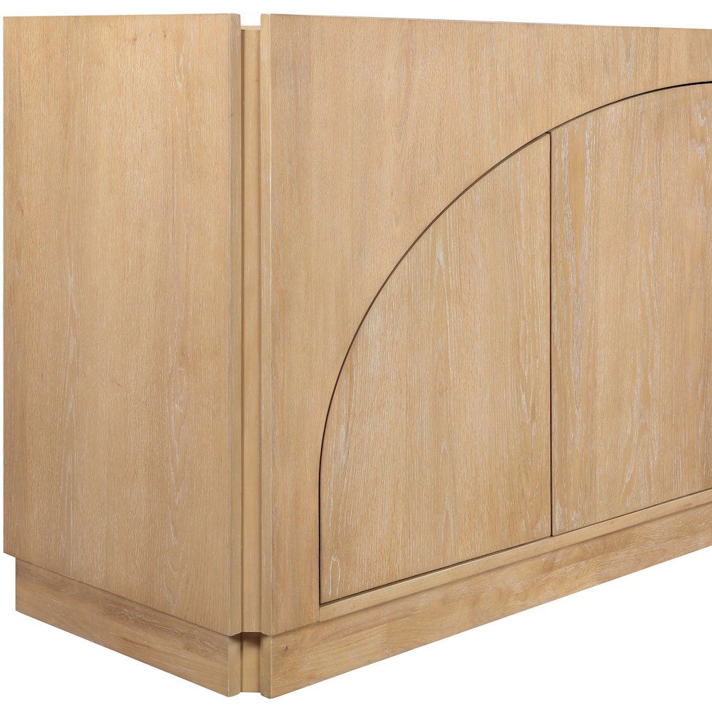 Everson Natural Oak Veneer Rubberwood Sideboard/Buffet