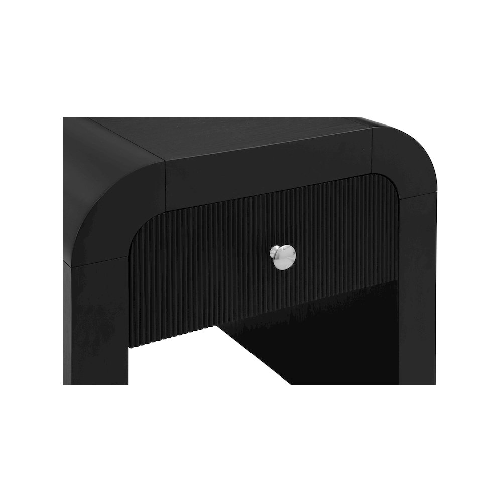 Artisto Black End Table