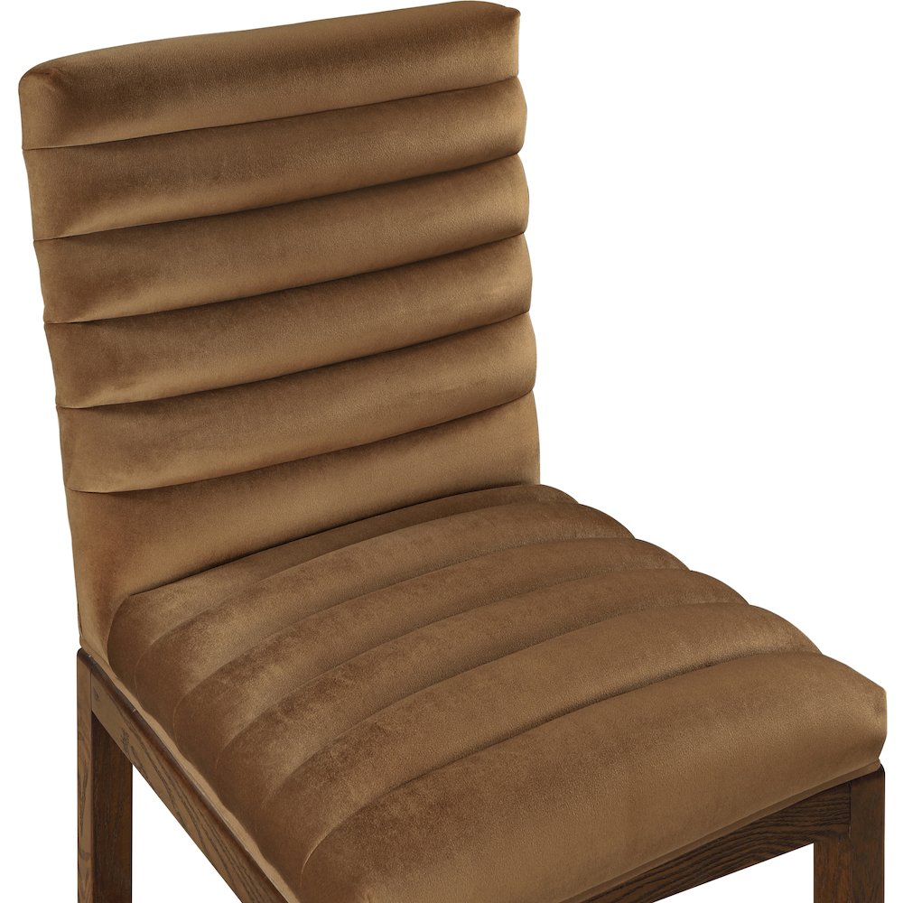 Evelyn Saddle Velvet Dining Chair