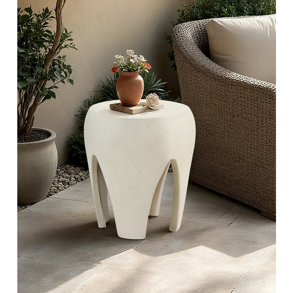 Moxie Cream Concrete And Fiberglass Indoor / Outdoor End Table