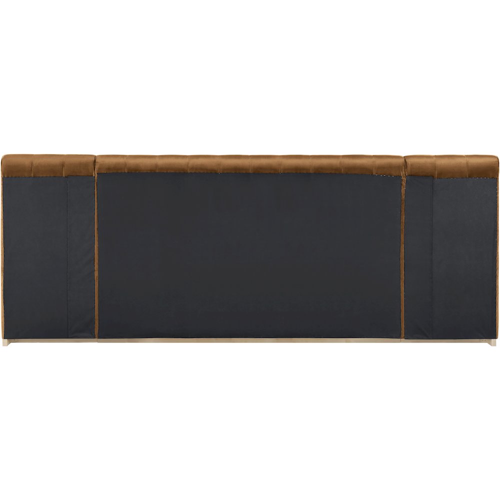 Amara Saddle Velvet Upholstered King Bed